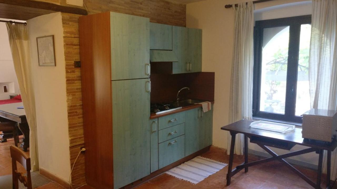فيلا L'Antica Torre Del Porto بالينورو المظهر الخارجي الصورة