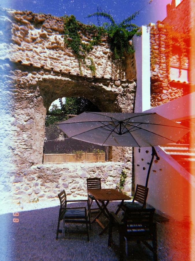 فيلا L'Antica Torre Del Porto بالينورو المظهر الخارجي الصورة