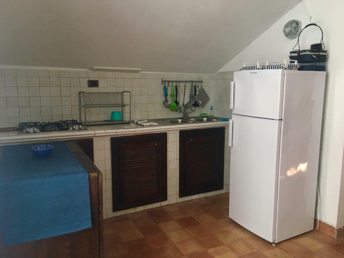 فيلا L'Antica Torre Del Porto بالينورو المظهر الخارجي الصورة